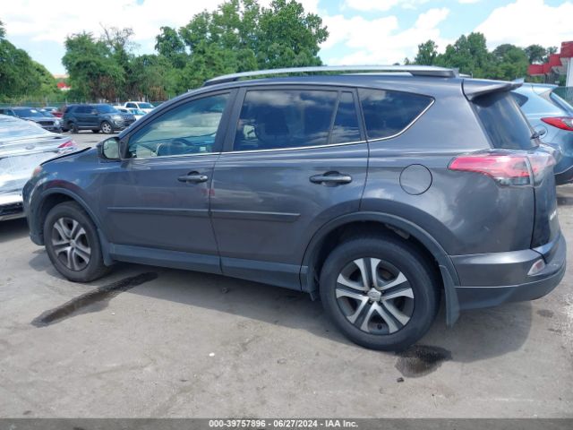 JTMZFREVXHJ126306 Toyota RAV4 LE