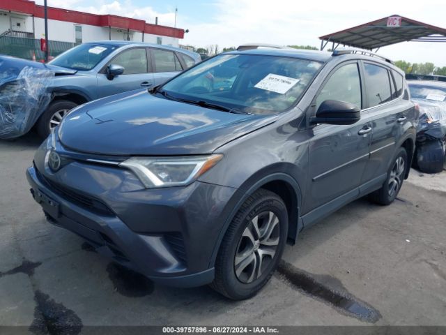 JTMZFREVXHJ126306 Toyota RAV4 LE