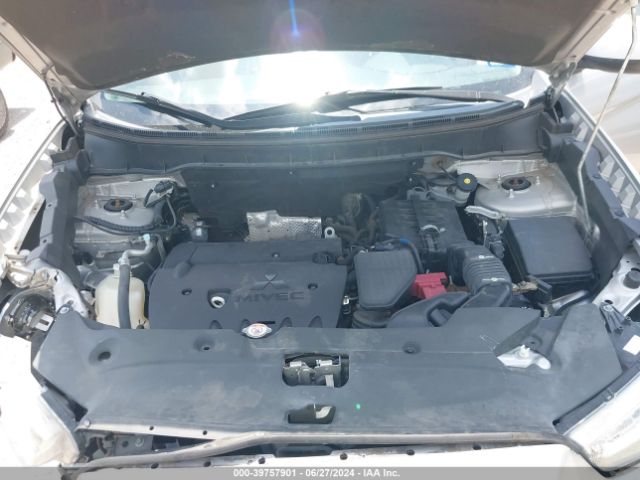 4A4AP3AW2FE052044 Mitsubishi Outlander Sport Es