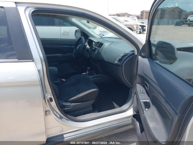 4A4AP3AW2FE052044 Mitsubishi Outlander Sport Es