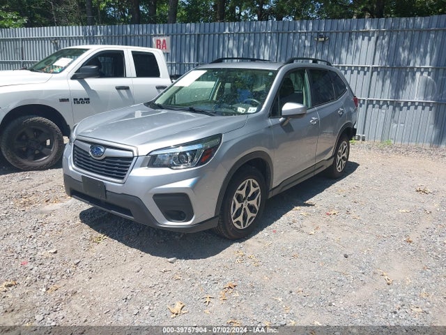 Subaru Forester Premium 2019 JF2SKAEC3KH565344 Image 2