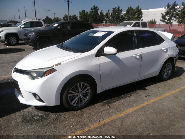 Toyota Corolla Le Plus 2015 5YFBURHE3FP203139 Image 2