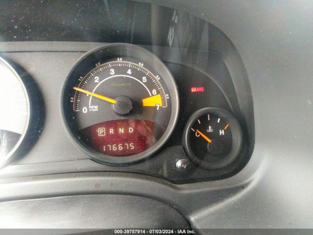 1C4NJCBA0ED801005 Jeep Compass Sport