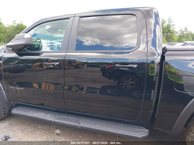1C6SRFLTXMN744972 RAM 1500 Rebel  4x4 5'7 Box