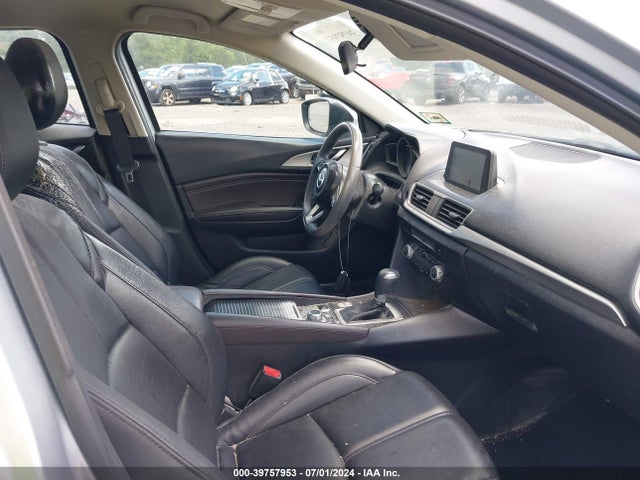 3MZBN1L75HM147395 Mazda Mazda3 Touring