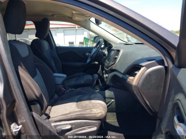 1C4PJMCB9EW144716 Jeep Cherokee Latitude