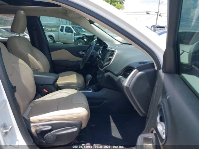 1C4PJMDBXGW241571 Jeep Cherokee Limited
