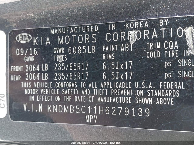 KIA SEDONA LX 2017 KNDMB5C11H6279139 Image 9
