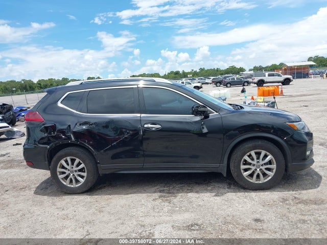 Nissan ROGUE SV 2018 5N1AT2MT7JC800978 Image 13