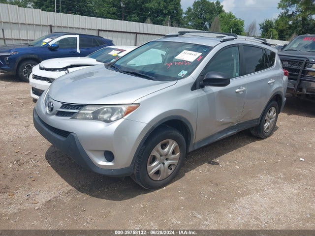 Toyota RAV4 LE 2014 2T3ZFREV5EW116411 Image 2