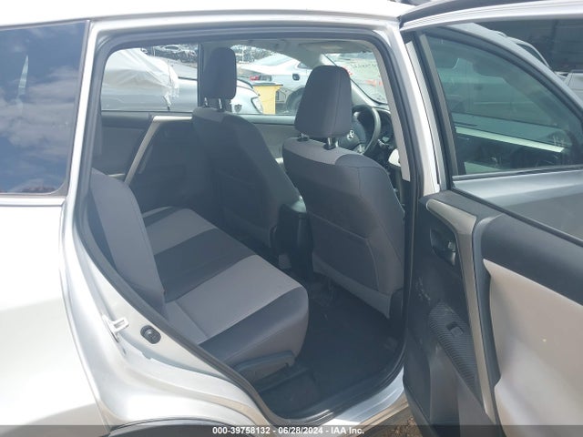 Toyota RAV4 LE 2014 2T3ZFREV5EW116411 Image 8