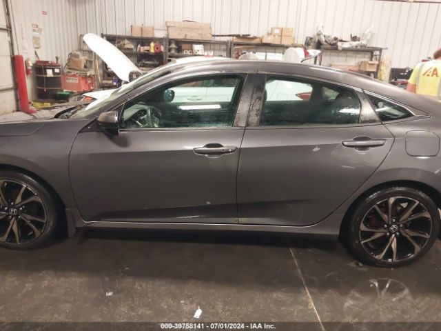 2HGFC2F84KH581125 Honda Civic Sport