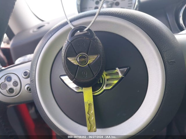 2006 MINI COOPER WMWRC33566TJ79642 Photo 10