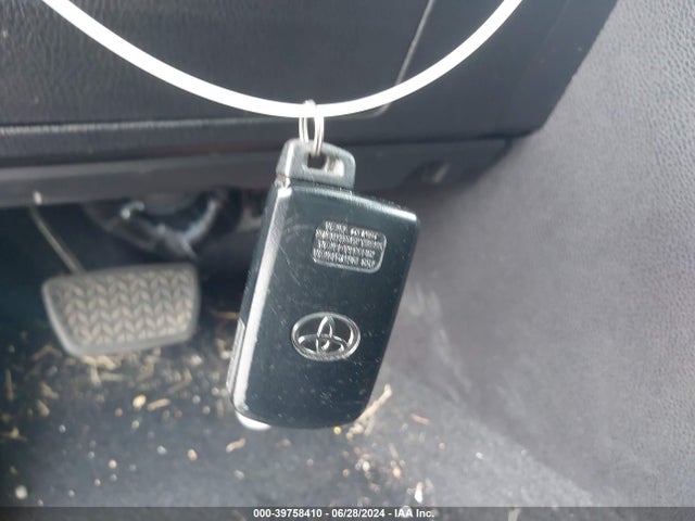Toyota Highlander Limited Platinum 2018 5TDDZRFH6JS812202 Image 11