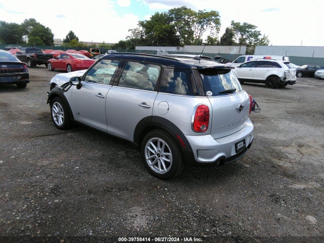 2014 MINI COUNTRYMAN WMWZC5C50EWM17798 Photo 2