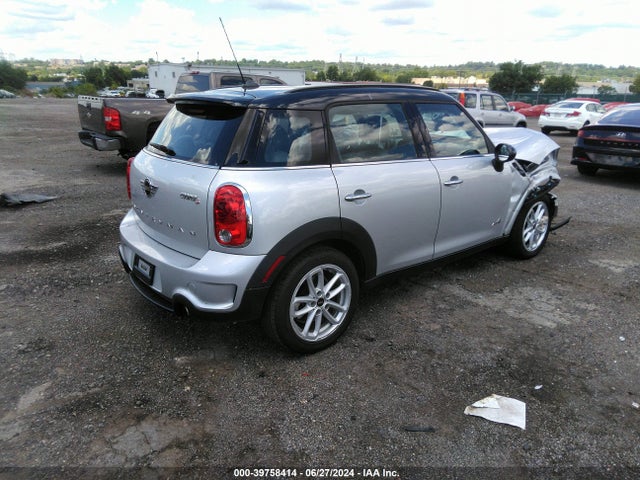 2014 MINI COUNTRYMAN WMWZC5C50EWM17798 Photo 3