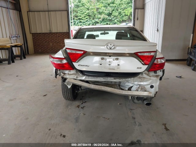 Toyota CAMRY SE 2015 4T1BF1FK1FU059240 Image 16
