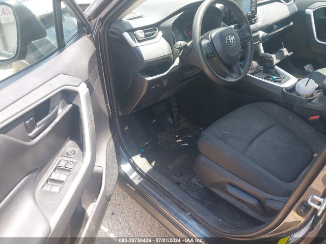 Toyota RAV4 LE 2021 2T3H1RFV8MC097216 Image 5