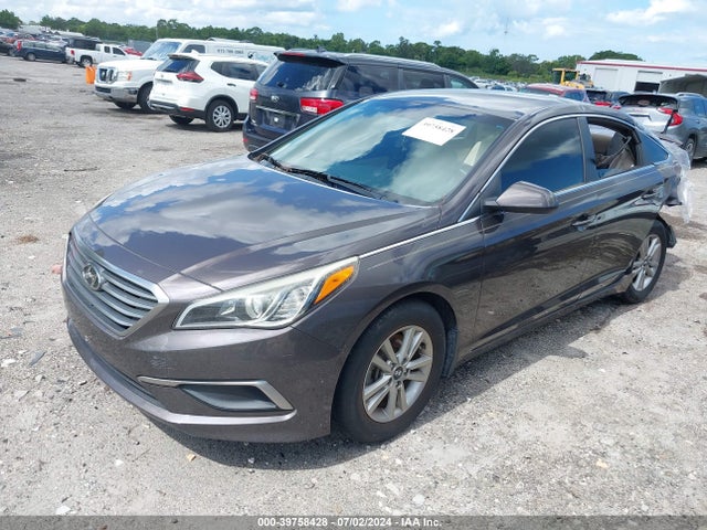 Hyundai SONATA SE 2017 5NPE24AF1HH466562 Image 2
