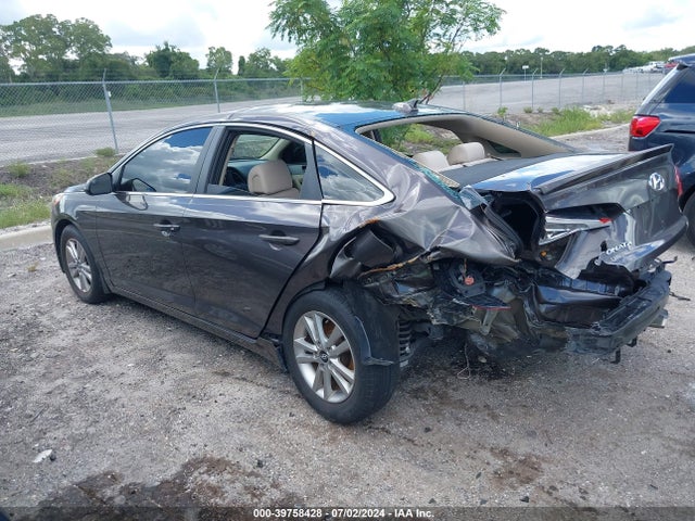 Hyundai SONATA SE 2017 5NPE24AF1HH466562 Image 3