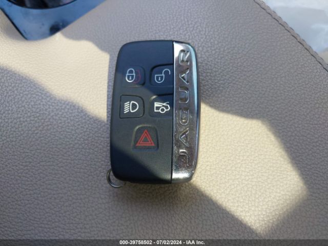 2017 JAGUAR F-PACE SADCK2BV8HA497966 Photo 10