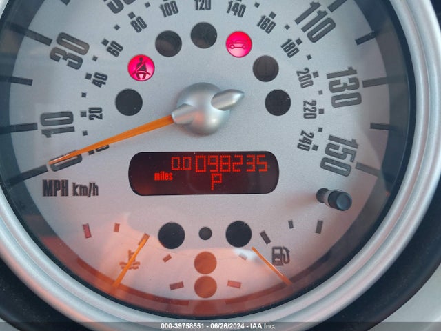 2004 MINI COOPER WMWRC33484TJ60322 Photo 6