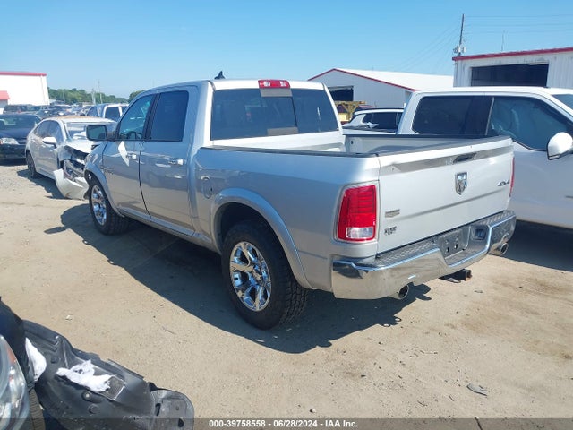 1C6RR7NT6HS640763 RAM 1500 Laramie  4x4 5'7 Box