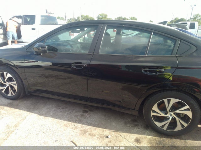 4S3BWAF69R3016105 Subaru Legacy Premium