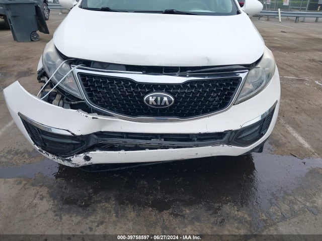 KIA Sportage Lx 2016 KNDPB3AC0G7849940 Image 6