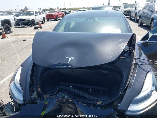 Tesla Model 3 Long Range/mid Range/standard Range/standard Range Plus 2019 5YJ3E1EA7KF399497 Image 10