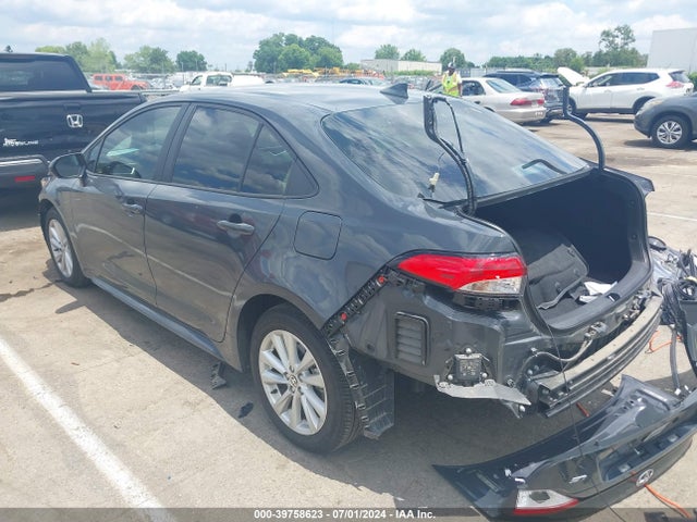 Toyota COROLLA LE 2024 5YFB4MDE6RP131415 Image 3