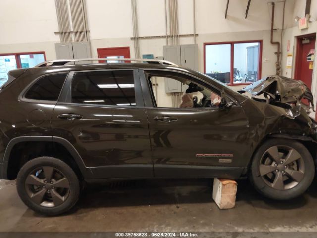 1C4PJMCS9GW299365 Jeep Cherokee 75th Anniversary
