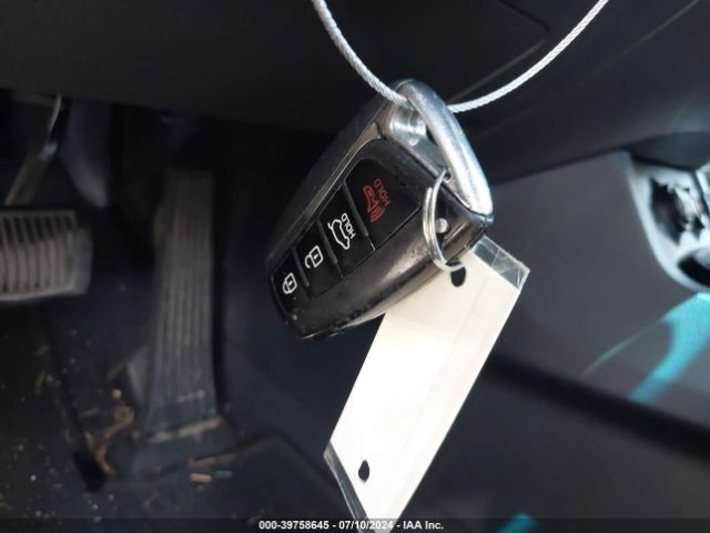 KM8SN4HF2GU143797 Hyundai Santa Fe Se