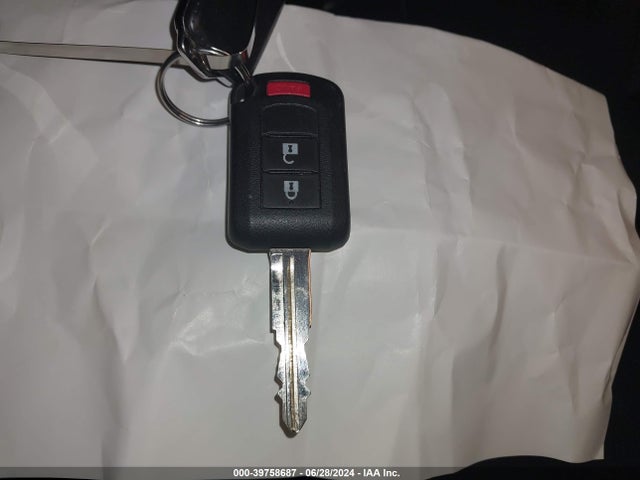 JA4AR3AU9KU019441 Mitsubishi Outlander Sport 2.0 Le