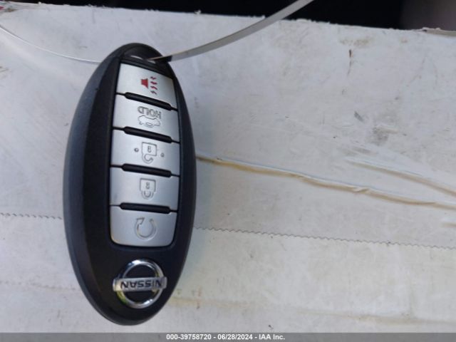 1N4AA6AP0GC402812 Nissan Maxima 3.5 Platinum