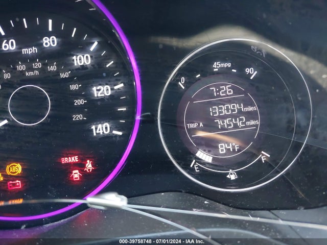Honda HR-V LX 2016 3CZRU6H38GM720015 Image 15