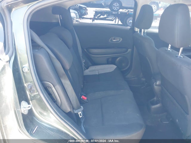 Honda HR-V LX 2016 3CZRU6H38GM720015 Image 8