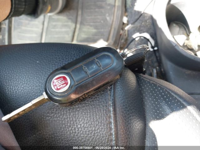 2013 FIAT 500 3C3CFFBR5DT539088 Photo 10