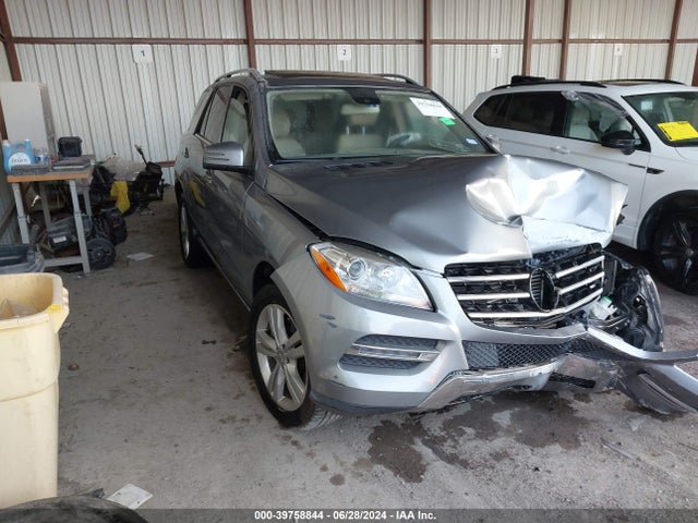 2014 4JGDA2EB5EA311330 main image