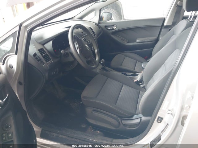 KIA FORTE LX 2015 KNAFX4A67F5341548 Image 5