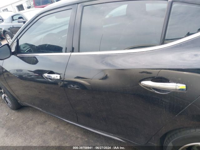 1N4AA6AP0GC447703 Nissan Maxima 3.5 Sl