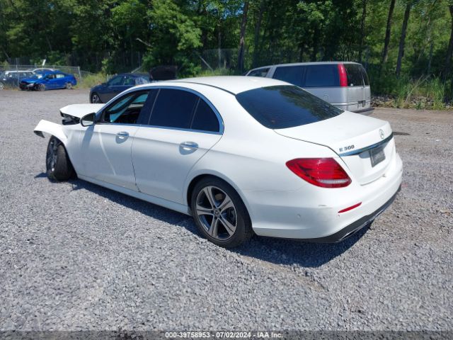 WDDZF4KB5KA548350 Mercedes-Benz E 300 4matic