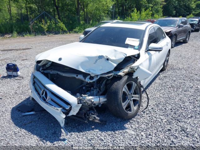 WDDZF4KB5KA548350 Mercedes-Benz E 300 4matic