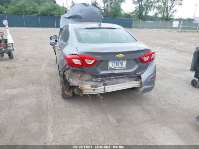 1G1BE5SM5J7119669 Chevrolet Cruze Lt Auto