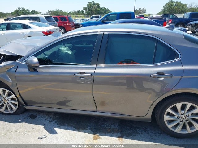 Toyota CAMRY LE 2021 4T1C11AK0MU534657 Image 14