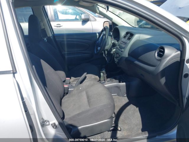 3N1CN7AP9FL906438 Nissan Versa 1.6 S+
