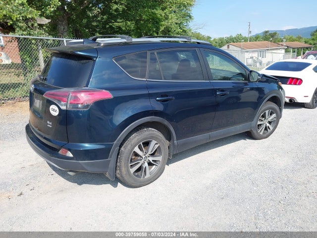 Toyota Rav4 Xle 2018 JTMRFREV8JJ225602 Image 4