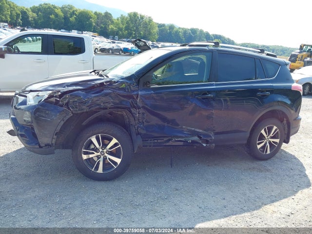 Toyota Rav4 Xle 2018 JTMRFREV8JJ225602 Image 6