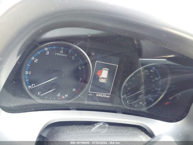 Toyota Rav4 Xle 2018 JTMRFREV8JJ225602 Image 7