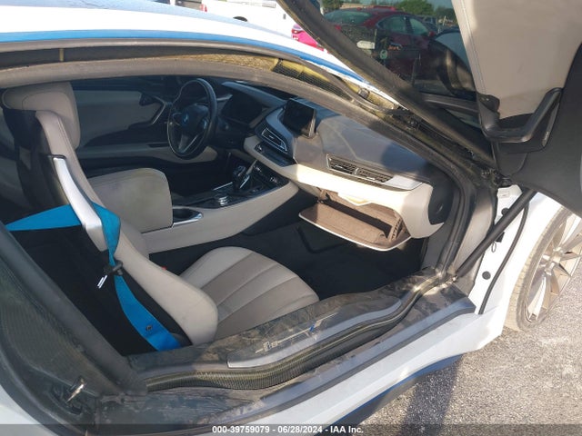 BMW I8 2015 WBY2Z2C59FV392858 Image 5